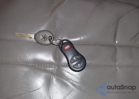 2000 Jeep Grand Cherokee Laredo z USA, uszkodzony, nr VIN 1J4GW48S1YC191748